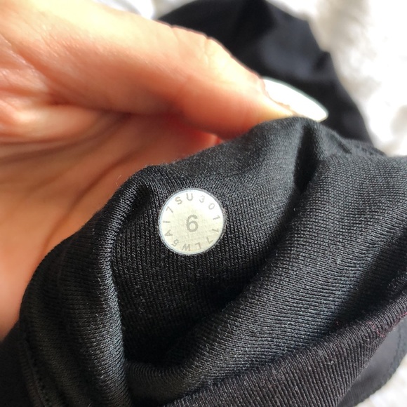 Lulu Leggings - Picture 3 of 4